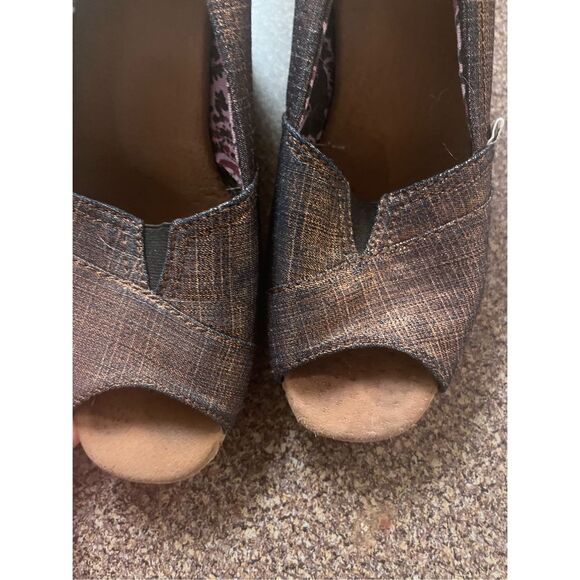 TOMS Calypso Canvas Peep Toe Wedges - Picture 2 of 5
